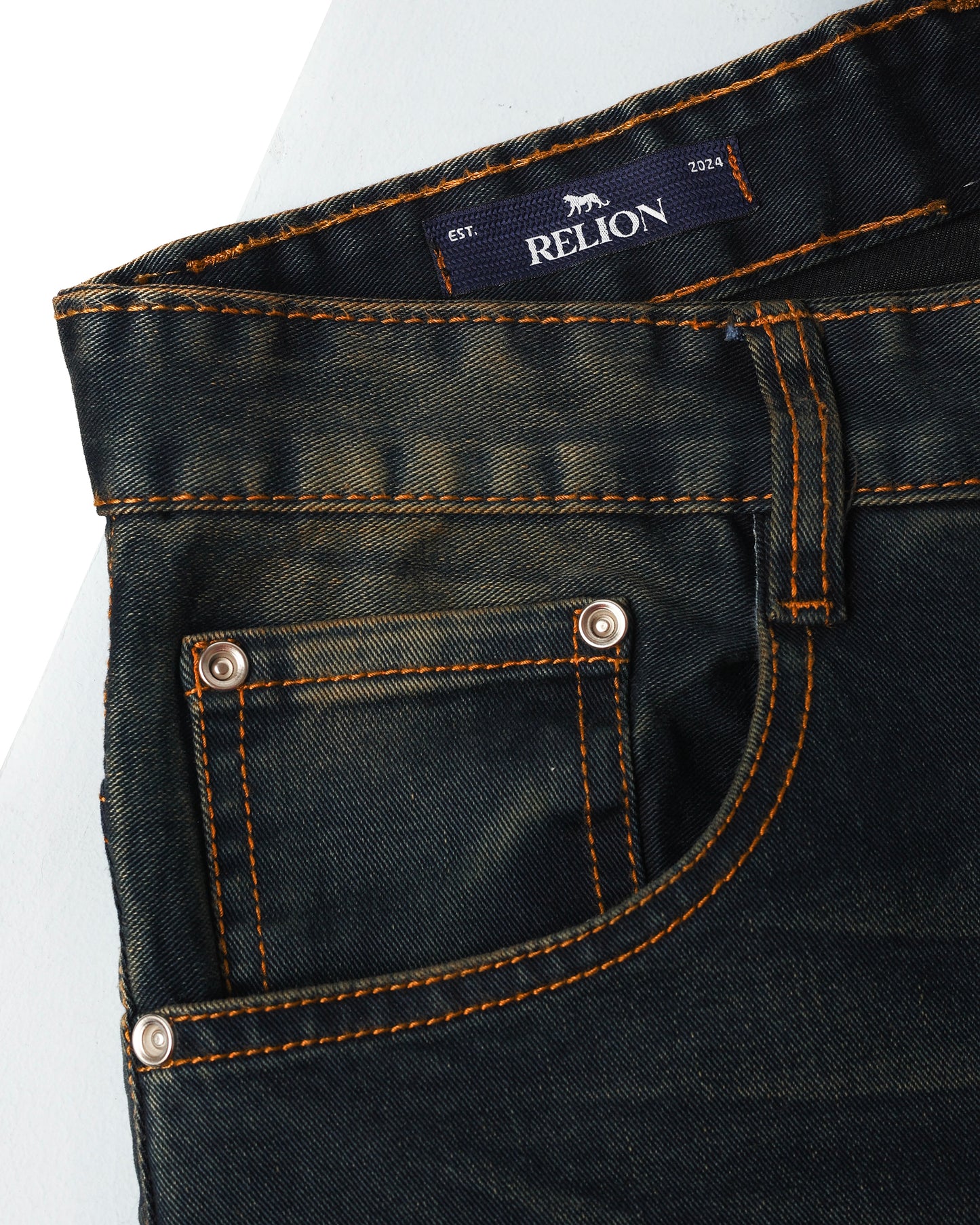Model D73 - Bootcut